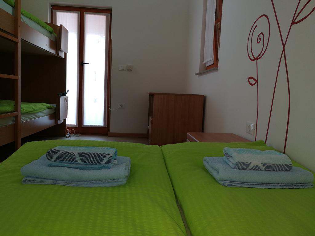 Hisa Kranjc Apartamento Kobarid Exterior foto